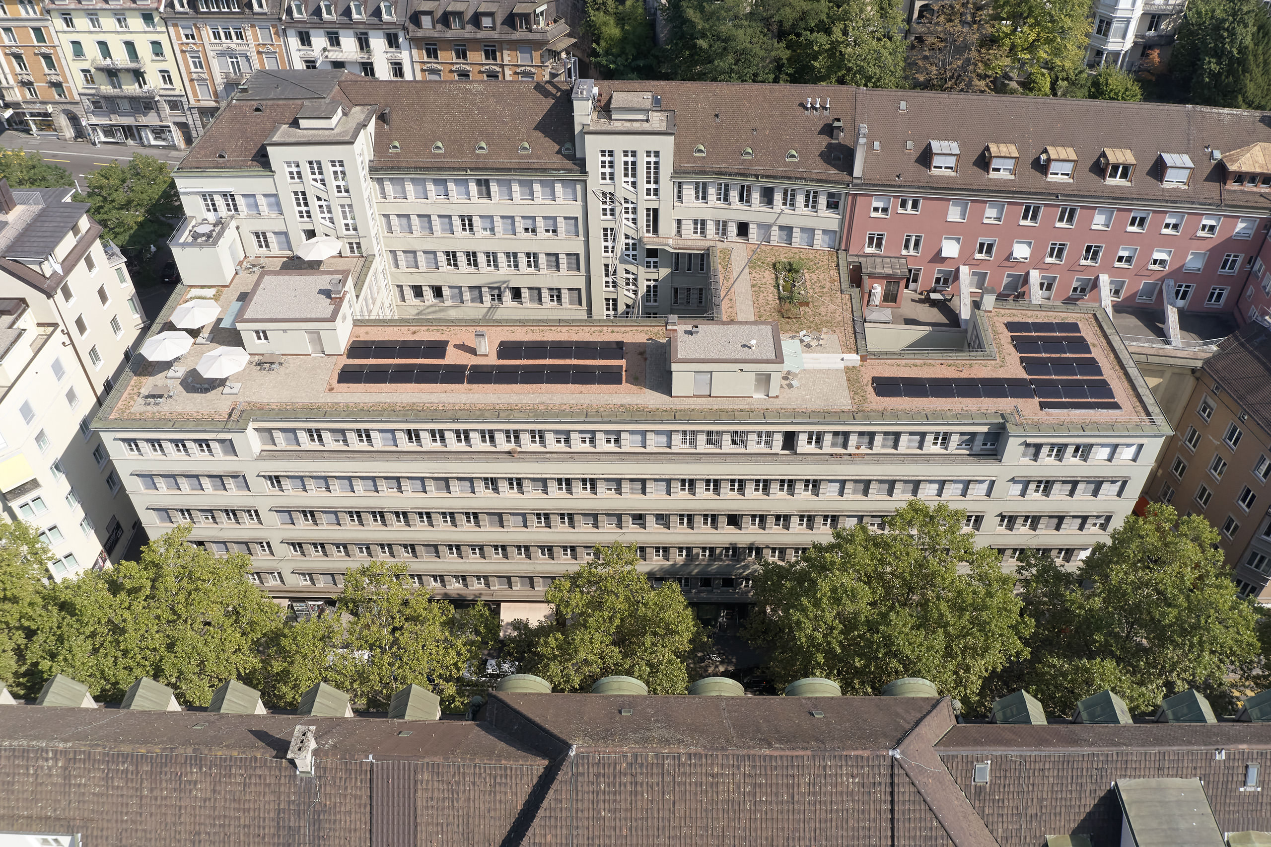 Dachterrasse Stampfenbachstrasse 12-14